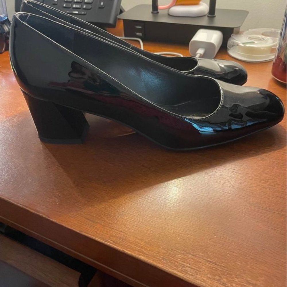 Stuart Weitzman Black Patent Leather Pumps, 8.5